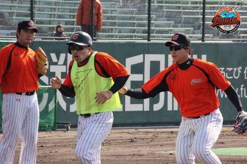 주루 연습중인 손아섭, 춤추는거 같죠?